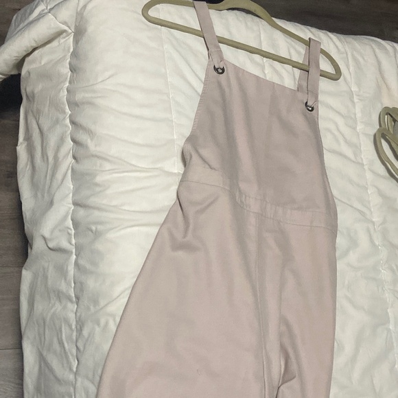 Missguided jumpsuit with invisible zipper - Picture 1 of 2